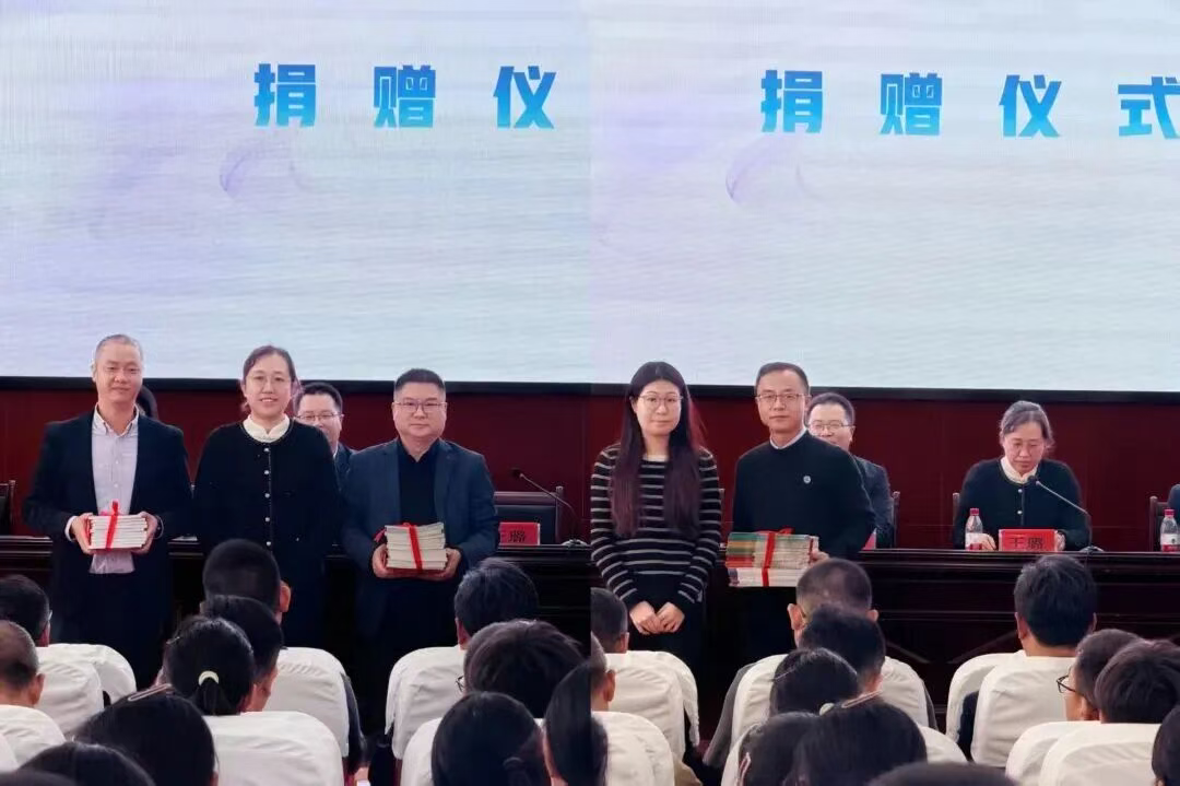 1761790691381652.jpg 1761790691976.jpg